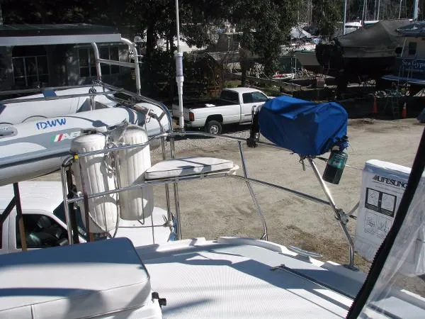 Slide: The Image of Hunter 450 Passage 2001 - 9