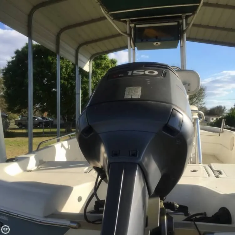 Slide: The Image of NauticStar 2200 2005 - 9