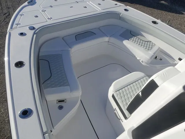 Slide: The Image of Blackfin 262 HB 2026 - 11