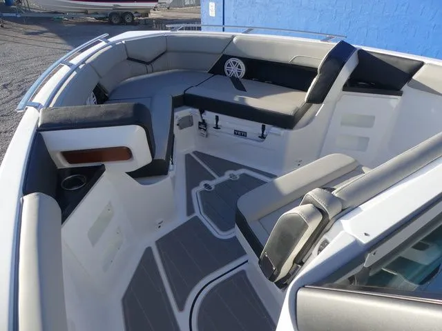 Slide: The Image of Monterey Elite 30 OB 2026 - 12