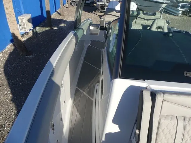 Slide: The Image of Monterey Elite 30 OB 2026 - 15