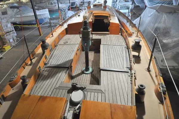 Slide: The Image of Sparkman & Stephens Centerboard 42 Design #1293 1957 - 10