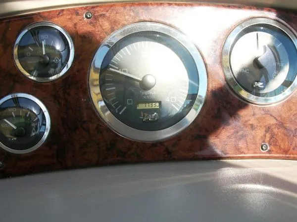 Slide: The Image of Sea Ray Sundancer 2000 - 9