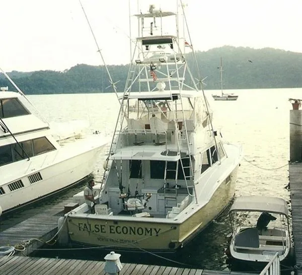 Slide: The Image of Hatteras 52 Convertible 1984 - 1