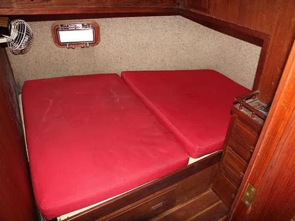 Slide: The Image of Cooper 416 Pilothouse Sloop 1981 - 5