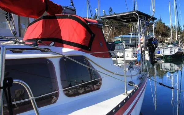 Slide: The Image of Cooper 416 Pilothouse Sloop 1981 - 9