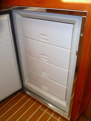 Slide: The Image of Mainship 430 Aft-Cabin 2005 - 11