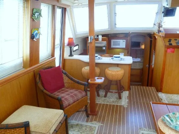 Slide: The Image of Mainship 430 Aft-Cabin 2005 - 5