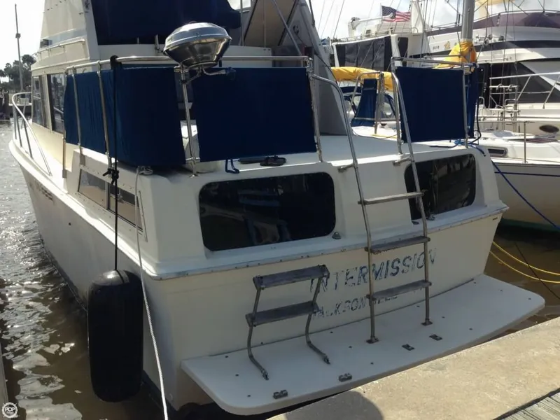 Slide: The Image of Chris-Craft Catalina 362 1986 - 7