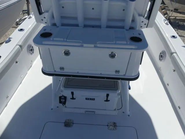 Slide: The Image of Blackfin 262 HB 2026 - 16