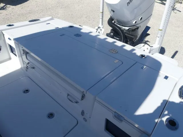 Slide: The Image of Blackfin 262 HB 2026 - 18