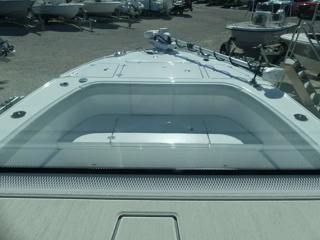 Slide: The Image of Blackfin 262 HB 2026 - 26