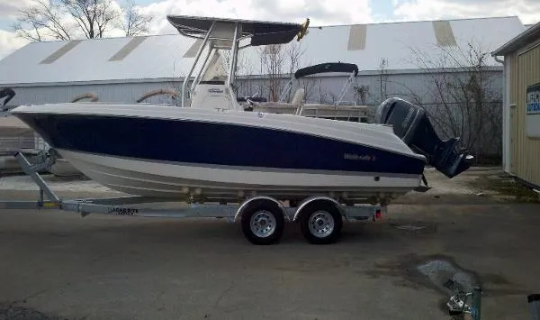 Slide: The Image of Wellcraft 232 Fisherman 2011 - 0