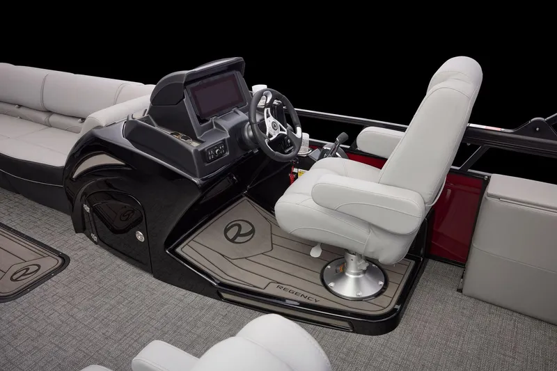 Slide: The Image of Regency 250 DL RF 2026 - 44