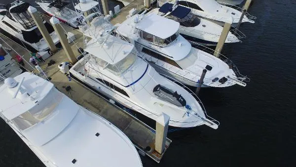 Slide: The Image of Bertram 510 Convertible 2002 - 1