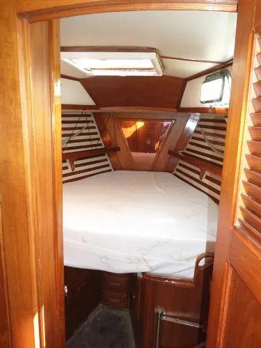 Slide: The Image of Endeavour 38 aft cockpit 1984 - 7