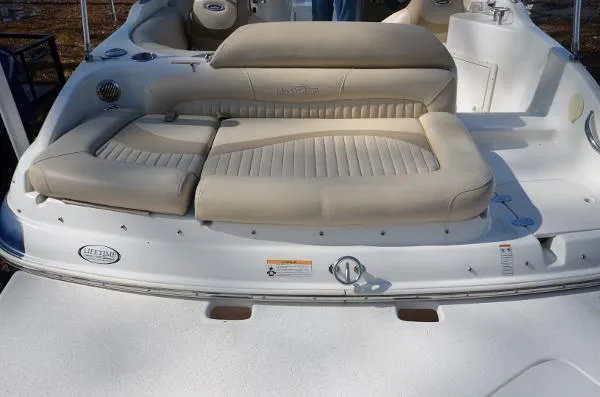Slide: The Image of NauticStar 232DC Sport Deck 2011 - 8