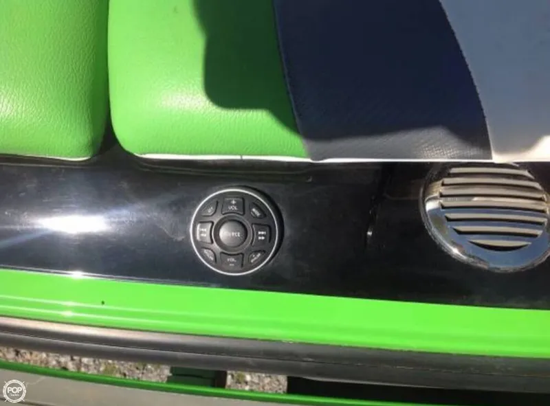 Slide: The Image of Moomba Mobius LSV 2012 - 6