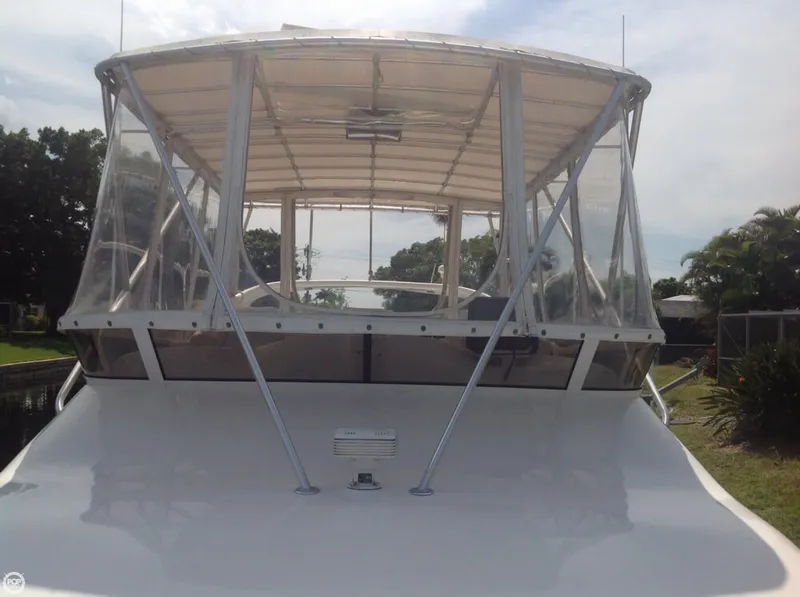 Slide: The Image of Sea Ray 400 Sedan Bridge 1998 - 9