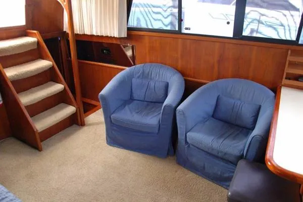 Slide: The Image of Californian 43 Cockpit MY 1985 - 2