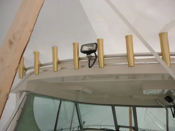 Slide: The Image of Seaswirl 290 Pilot House 2005 - 3