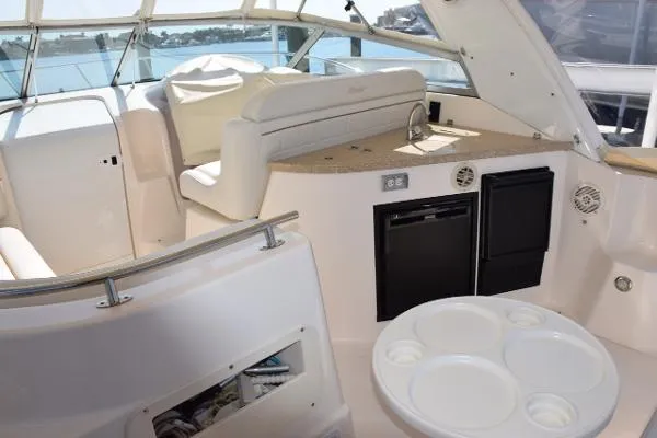 Slide: The Image of Rinker 342 Express Cruiser 2005 - 7
