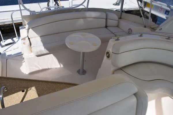 Slide: The Image of Rinker 342 Express Cruiser 2005 - 9