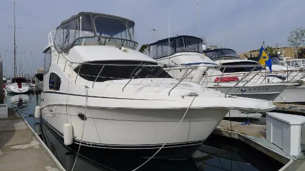 Slide: The Image of Silverton 35 Motor Yacht 2003 - 0
