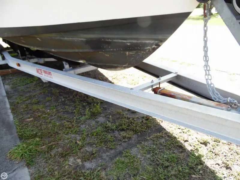 Slide: The Image of Carver Yachts Santa Cruz 2667 1985 - 6