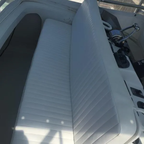 Slide: The Image of Luhrs 320 Convertible Diesel 1997 - 5
