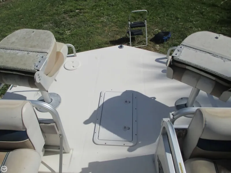 Slide: The Image of Hurricane 226RE Fun Deck Fishing 2006 - 3