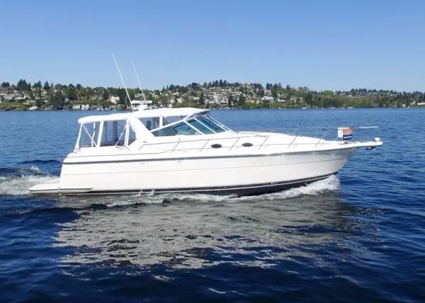 Slide: The Image of Tiara 4000 Express 1997 - 0