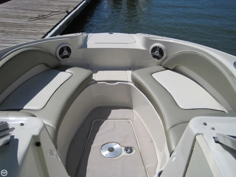 Slide: The Image of Sea Ray 220 Sundeck 2006 - 11