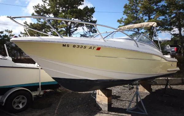 Slide: The Image of Scout Boats 222 Dorado 2008 - 0