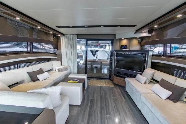 Slide: The Image of Marquis 630 Sport Yacht 2013 - 10