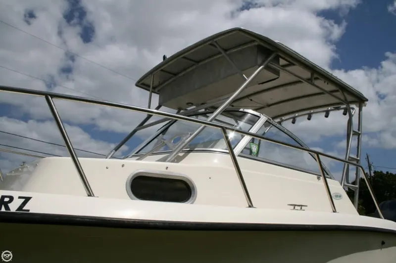 Slide: The Image of Sea Pro 235 WA 2001 - 4