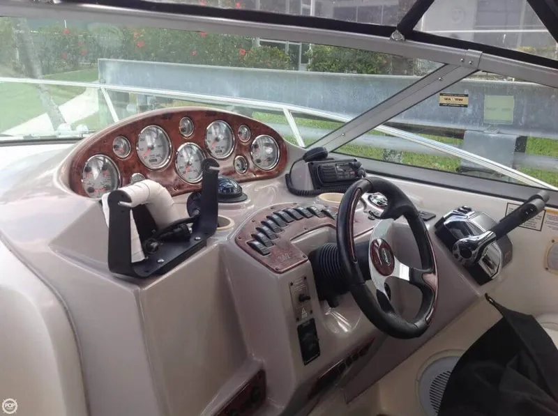 Slide: The Image of Rinker 342 Fiesta Vee 2006 - 4