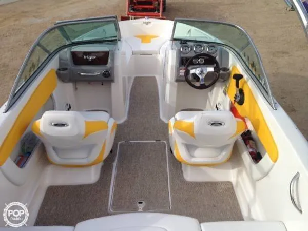 Slide: The Image of Chaparral H20 19 Sport 2013 - 10