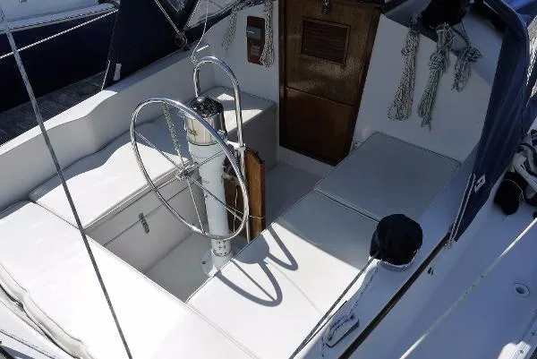 Slide: The Image of Hinterhoeller Nonsuch 26 Ultra 1986 - 1