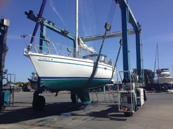 Slide: The Image of Catalina 36 MkII 1997 - 6