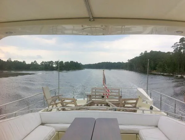 Slide: The Image of Hatteras 70 Motor Yacht 1989 - 11