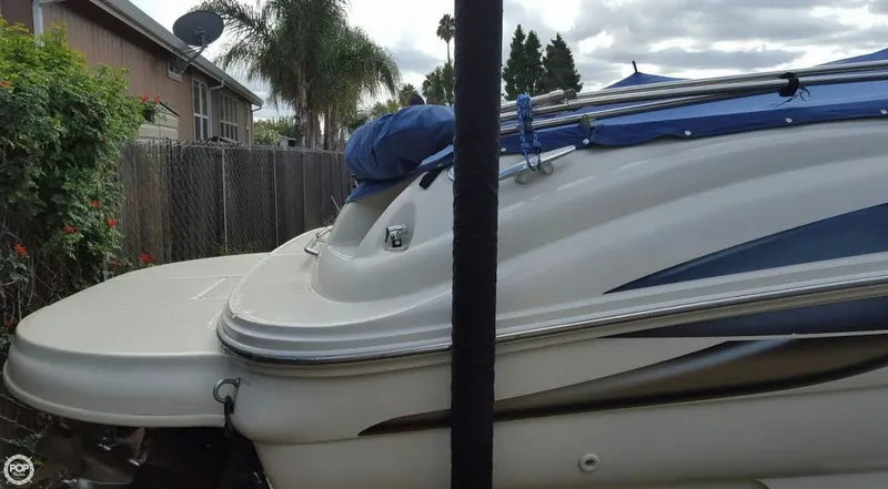 Slide: The Image of Sea Ray Sundeck 240 2001 - 8