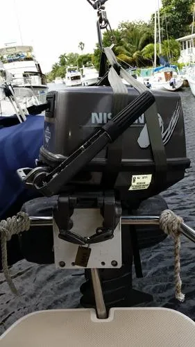 Slide: The Image of Island Packet 350 2001 - 11