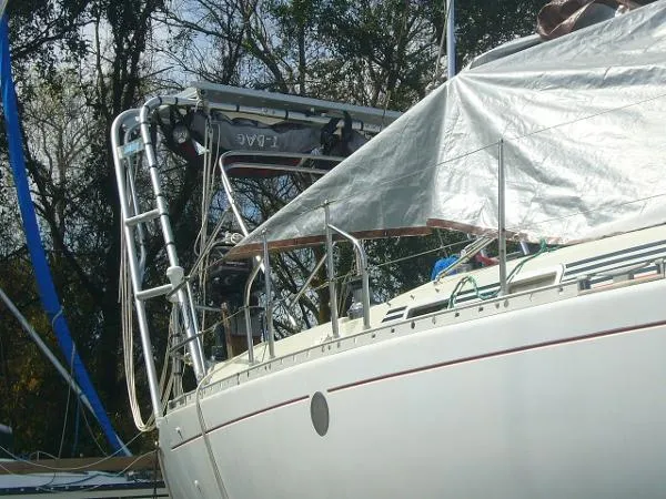 Slide: The Image of Beneteau M38 1990 - 3