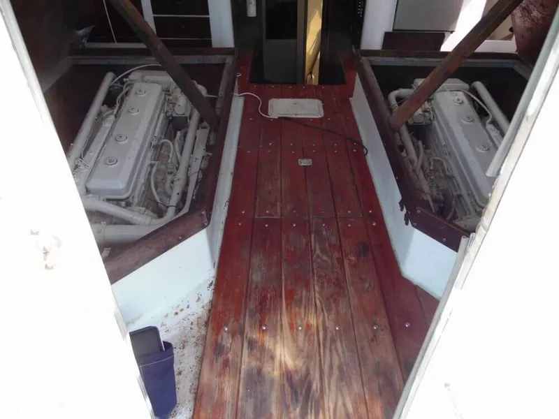 Slide: The Image of Key West Yachts 39 1983 - 7