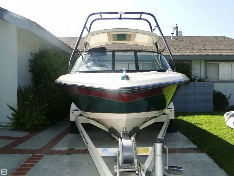 Slide: The Image of Correct Craft Sport Nautique 21 1998 - 3