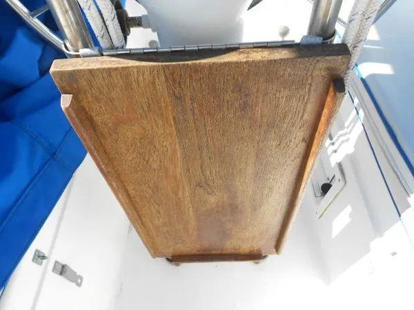Slide: The Image of Catalina Sloop 1982 - 10
