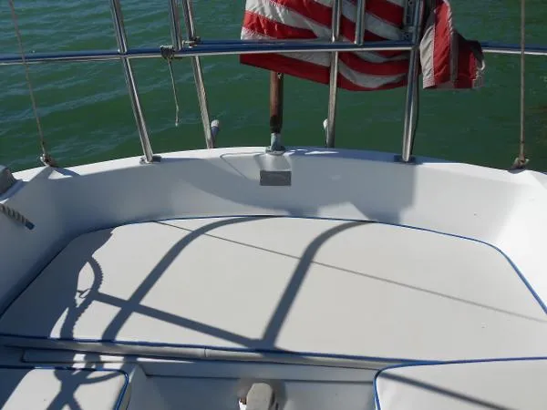 Slide: The Image of Catalina Sloop 1982 - 5