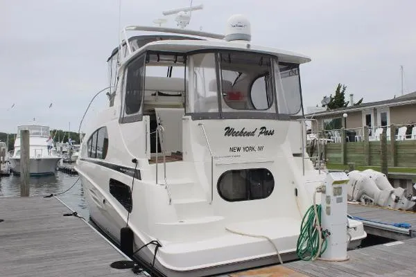 Slide: The Image of Silverton 39 Motor Yacht 2005 - 1