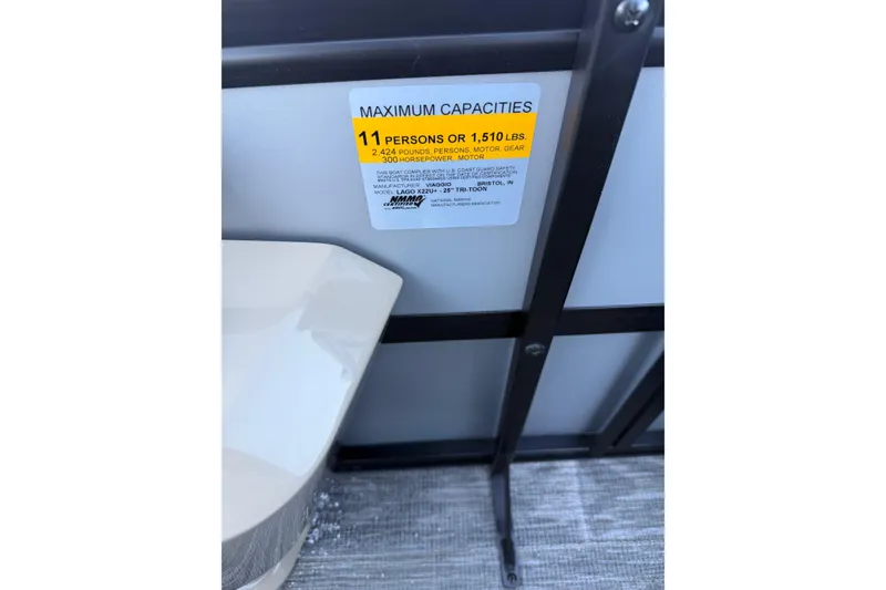 Slide: The Image of Viaggio x22u 2026 boat capacity label, maximum 11 persons or 1,510 lbs. - 23
